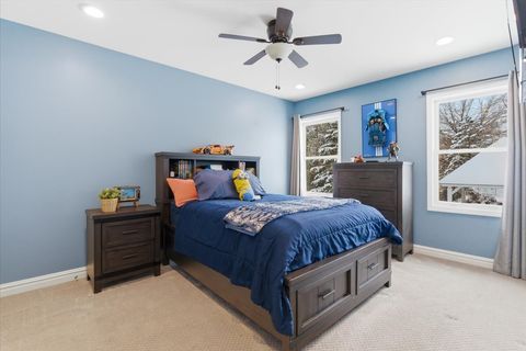 Tiny photo for 12 Crestview Lane, Lake Barrington, IL 60010 (MLS # 12541555)