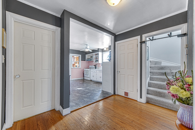 13115 S Escanaba Avenue