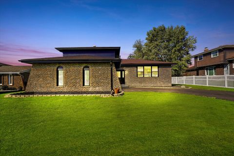 Tiny photo for 513 Chestnut Lane, Beecher, IL 60401 (MLS # 12496039)
