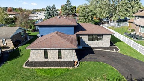 Tiny photo for 513 Chestnut Lane, Beecher, IL 60401 (MLS # 12496039)