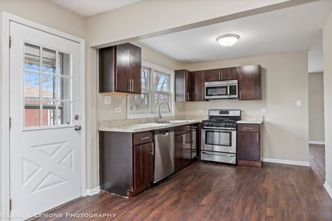 Tiny photo for 326 Morse Drive, Northlake, IL 60164 (MLS # 12588105)