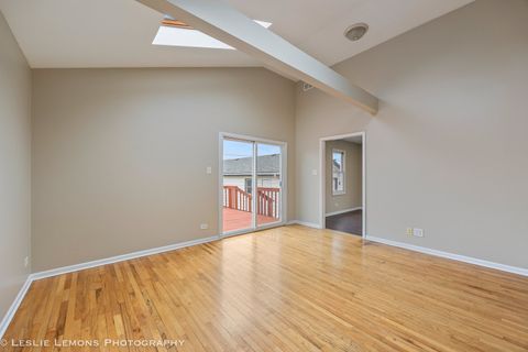 Tiny photo for 326 Morse Drive, Northlake, IL 60164 (MLS # 12588105)
