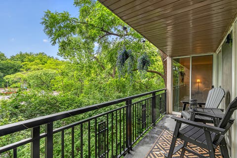 Tiny photo for 5900 Oakwood Drive #2L, Lisle, IL 60532 (MLS # 12735602)
