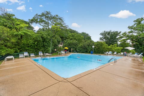 Tiny photo for 5900 Oakwood Drive #2L, Lisle, IL 60532 (MLS # 12735602)