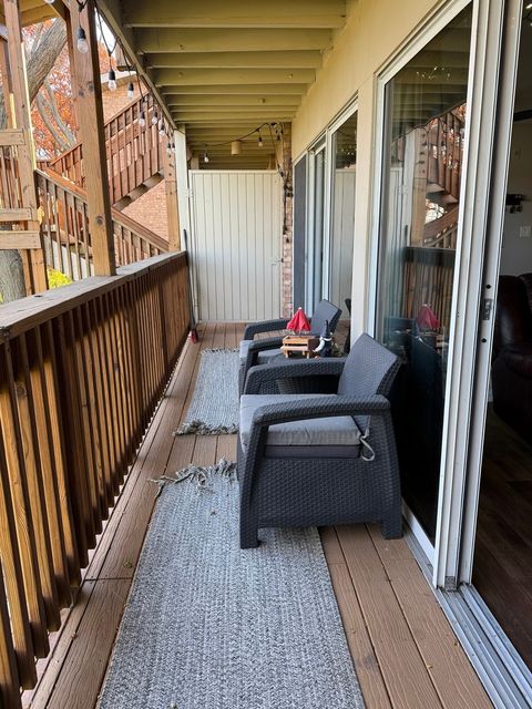 Tiny photo for 5811 Oakwood Drive #C, Lisle, IL 60532 (MLS # 12518824)