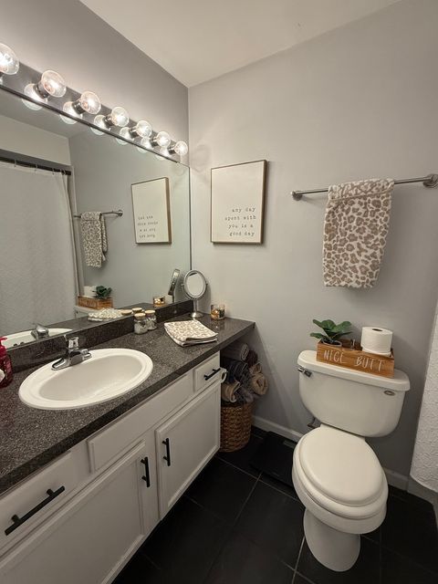 Tiny photo for 5811 Oakwood Drive #C, Lisle, IL 60532 (MLS # 12518824)