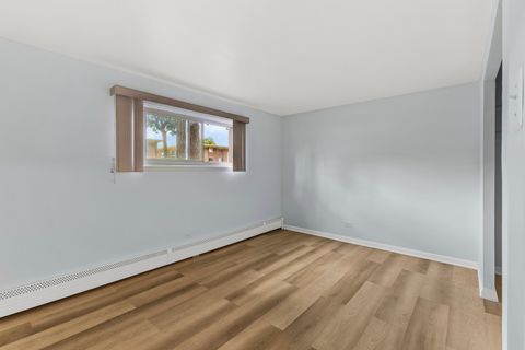 Tiny photo for 7420 W 111th Street #501, Worth, IL 60482 (MLS # 12483160)