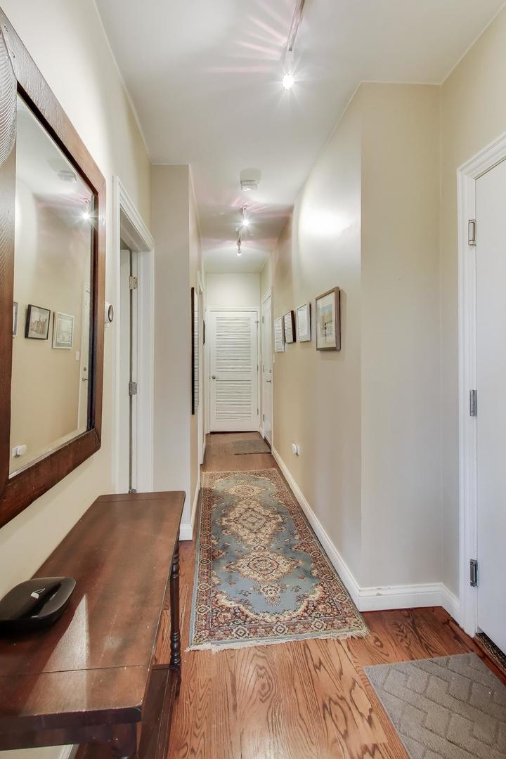 1624 W GRACE Street 3