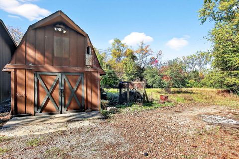 Tiny photo for 12582 W Beach Road, Beach Park, IL 60087 (MLS # 12505467)