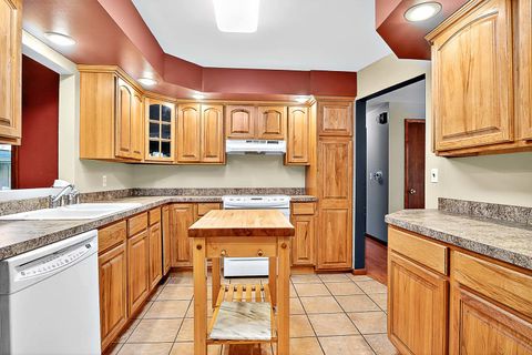 Tiny photo for 12582 W Beach Road, Beach Park, IL 60087 (MLS # 12505467)