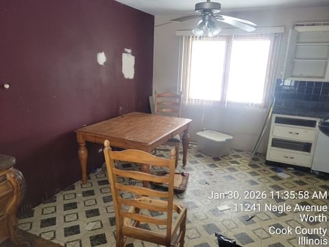 Tiny photo for 11241 S Nagle Avenue, Worth, IL 60482 (MLS # 12558411)