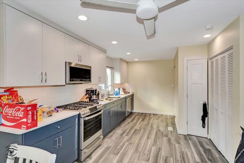 Tiny photo for 14341 Kenton Avenue, Midlothian, IL 60445 (MLS # 12494573)