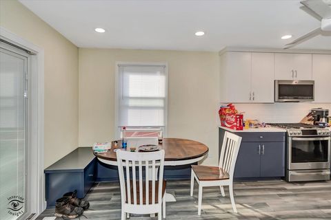 Tiny photo for 14341 Kenton Avenue, Midlothian, IL 60445 (MLS # 12494573)