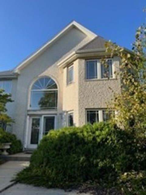 2148 Camelot Lane Lynwood IL 60411