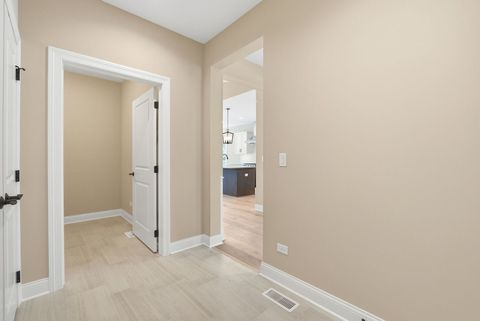 Tiny photo for 16590 Kayla Drive, Lemont, IL 60439 (MLS # 12688566)