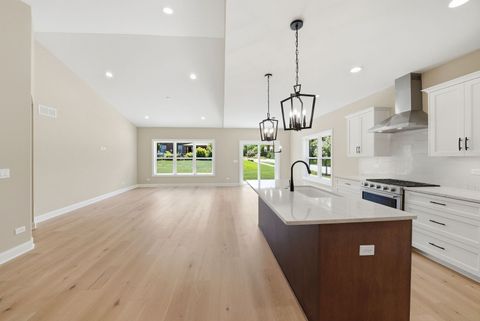 Tiny photo for 16590 Kayla Drive, Lemont, IL 60439 (MLS # 12688566)