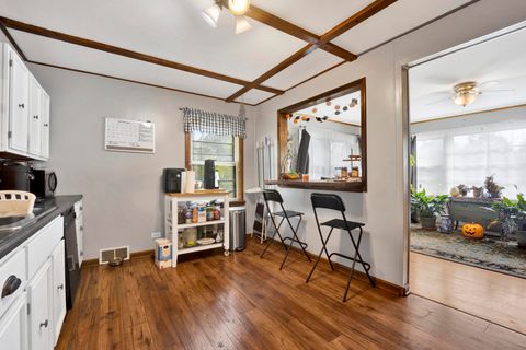 Tiny photo for 546 N Main Street, Lombard, IL 60148 (MLS # 12480116)