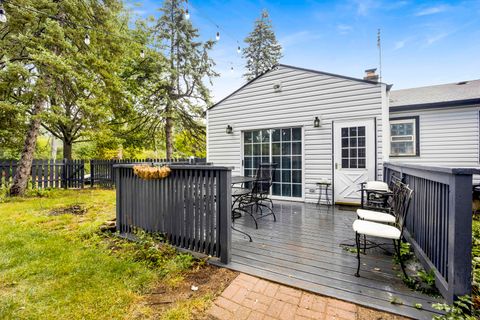 Tiny photo for 546 N Main Street, Lombard, IL 60148 (MLS # 12480116)