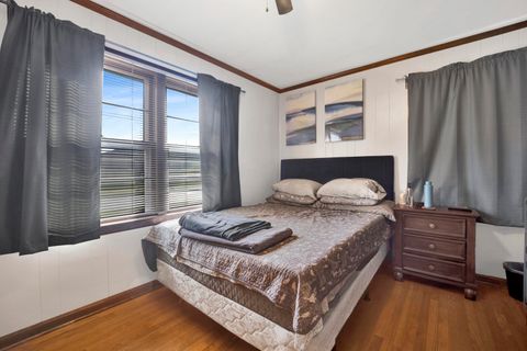 Tiny photo for 546 N Main Street, Lombard, IL 60148 (MLS # 12480116)