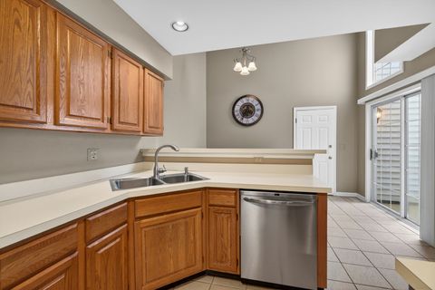 Tiny photo for 330 Stillwater Court #330, Wauconda, IL 60084 (MLS # 12621075)