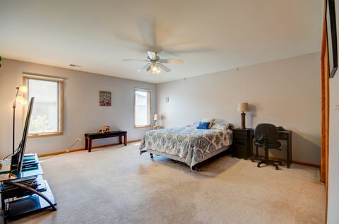 Tiny photo for 9413 Caledonia Drive, Tinley Park, IL 60487 (MLS # 12469056)