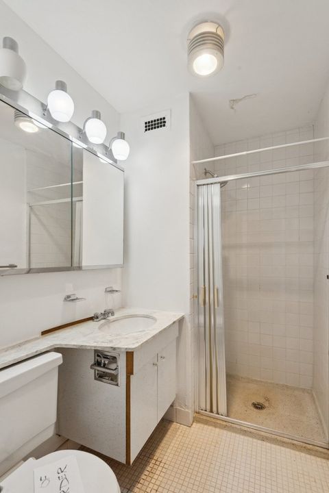 Tiny photo for 1255 N Sandburg Terrace #2402, Chicago, IL 60610 (MLS # 12593736)