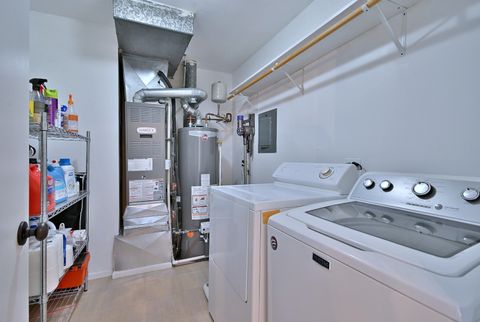 Tiny photo for 1264 Williamsburg Drive #D2, Schaumburg, IL 60193 (MLS # 12490707)