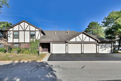 Tiny photo for 1264 Williamsburg Drive #D2, Schaumburg, IL 60193 (MLS # 12490707)