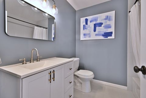 Tiny photo for 1264 Williamsburg Drive #D2, Schaumburg, IL 60193 (MLS # 12490707)