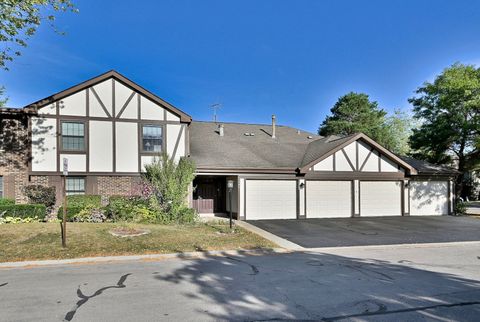 Photo of 1264 Williamsburg Drive #D2, Schaumburg, IL 60193 (MLS # 12490707)