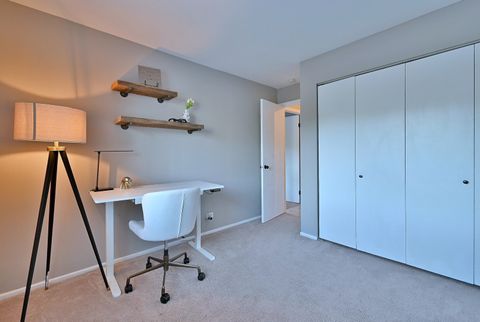 Tiny photo for 1264 Williamsburg Drive #D2, Schaumburg, IL 60193 (MLS # 12490707)