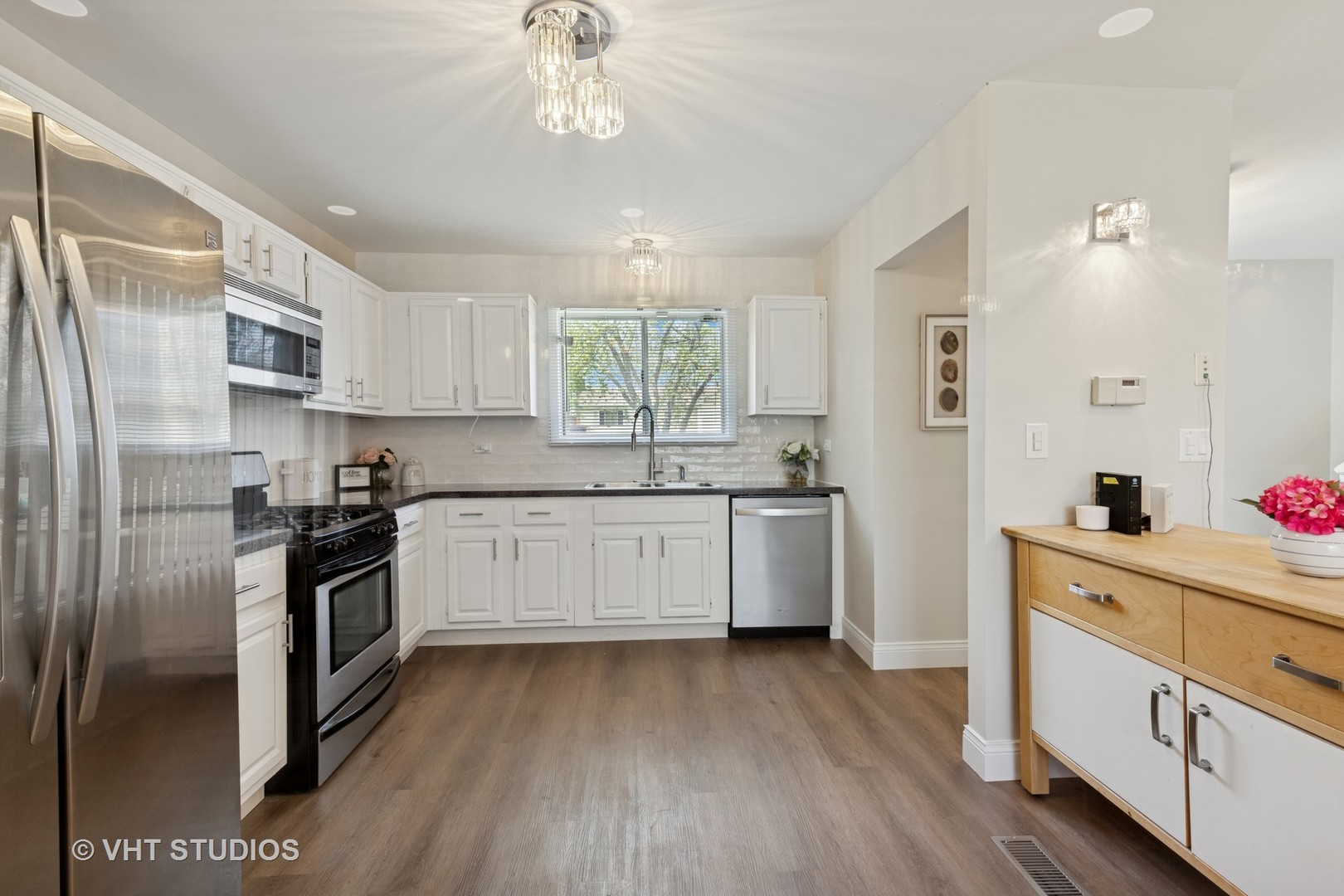 31 Huntingwood Road