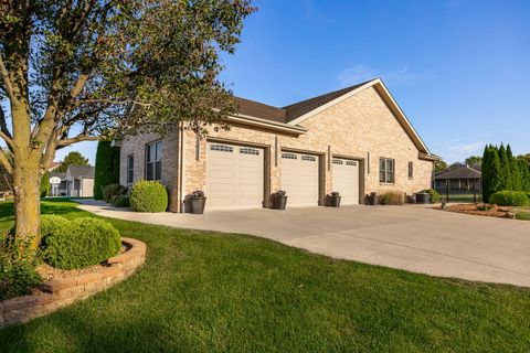 Tiny photo for 2089 Sunset View Lane, Kankakee, IL 60901 (MLS # 12470230)