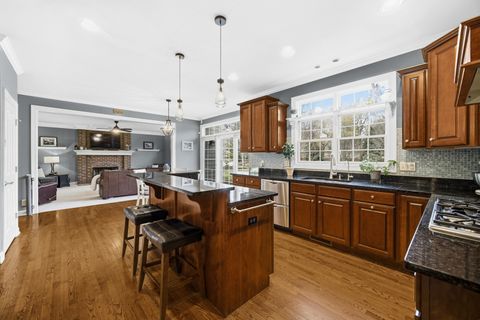 Tiny photo for 40W612 Blue Lake Circle N, St. Charles, IL 60175 (MLS # 12596410)