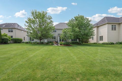 Tiny photo for 40W612 Blue Lake Circle N, St. Charles, IL 60175 (MLS # 12596410)