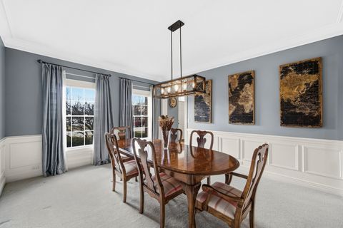 Tiny photo for 40W612 Blue Lake Circle N, St. Charles, IL 60175 (MLS # 12596410)