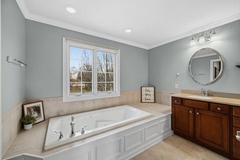 Tiny photo for 40W612 Blue Lake Circle N, St. Charles, IL 60175 (MLS # 12596410)