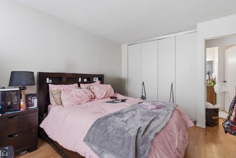 Tiny photo for 5100 N Marine Drive #17E, Chicago, IL 60640 (MLS # 12624540)