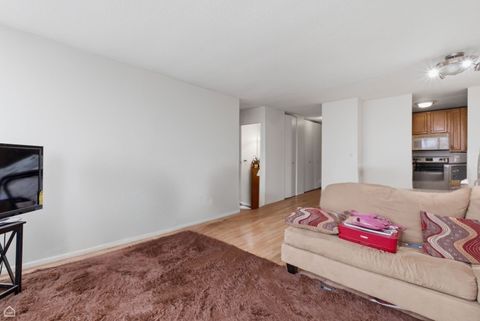 Tiny photo for 5100 N Marine Drive #17E, Chicago, IL 60640 (MLS # 12624540)