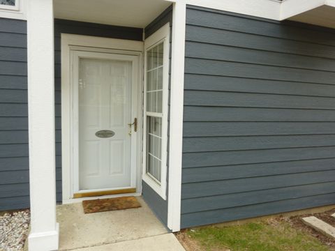 Photo of 411 Drake Circle #411, Schaumburg, IL 60193 (MLS # 12588016)