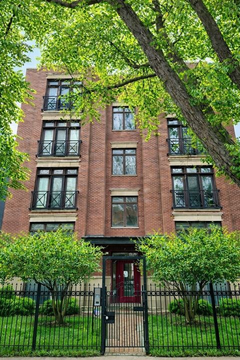 4862 N KENMORE Avenue 4N Chicago IL 60640