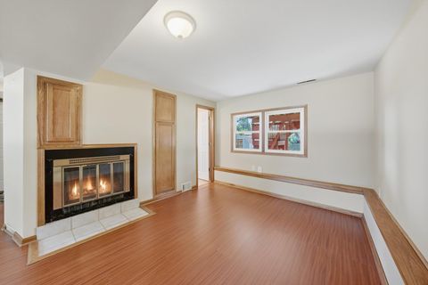 Tiny photo for 134 Michael Lane, New Lenox, IL 60451 (MLS # 12649367)