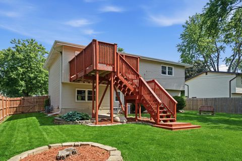 Tiny photo for 134 Michael Lane, New Lenox, IL 60451 (MLS # 12649367)