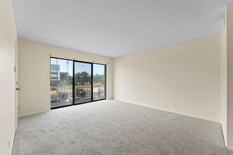 Tiny photo for 104 Steeple Drive #C, Buffalo Grove, IL 60089 (MLS # 12492056)