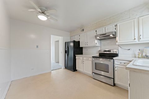 Tiny photo for 104 Steeple Drive #C, Buffalo Grove, IL 60089 (MLS # 12492056)