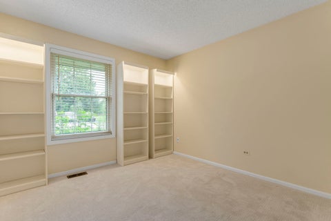 Tiny photo for 386 Elizabeth Drive #386, Wood Dale, IL 60191 (MLS # 12765446)