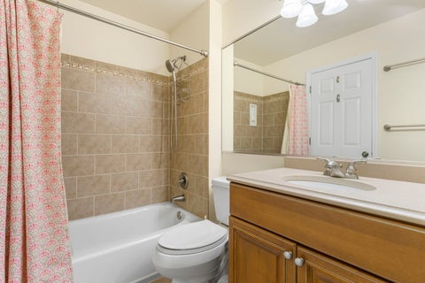 Tiny photo for 386 Elizabeth Drive #386, Wood Dale, IL 60191 (MLS # 12765446)