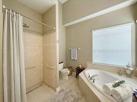 Tiny photo for 28 Oak Creek Court, North Aurora, IL 60542 (MLS # 12554614)