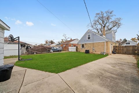 Tiny photo for 540 47th Avenue, Bellwood, IL 60104 (MLS # 12523474)
