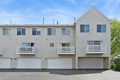 Tiny photo for 2733 Shelly Lane, Aurora, IL 60504 (MLS # 12621732)